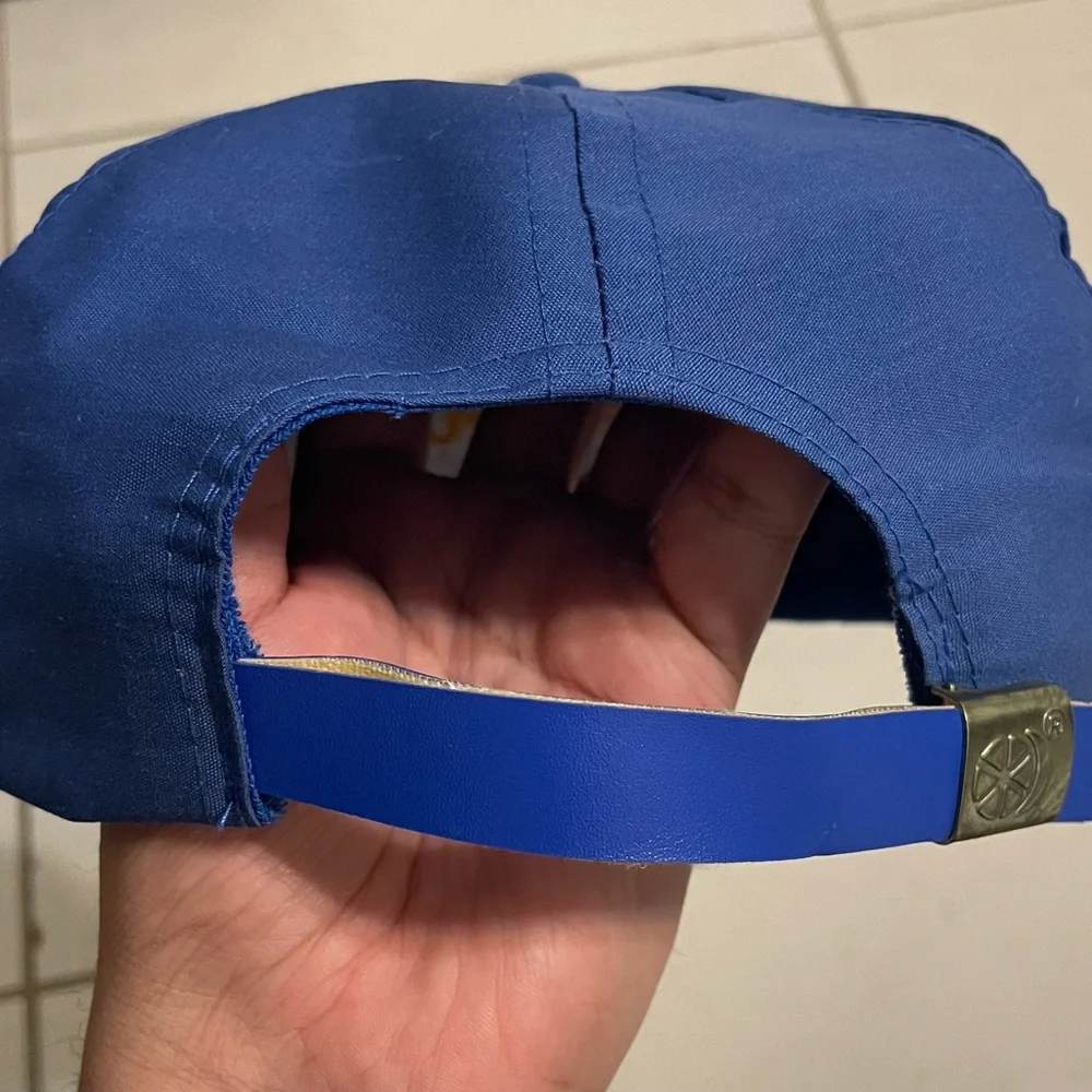 Vintage Sea World Snapback Trucker Hat Blue Rare Script